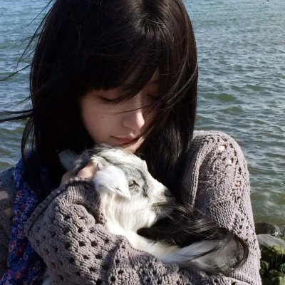 暗处的女儿 海报