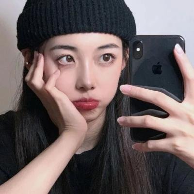 哈啰，我叫朵莉丝 海报